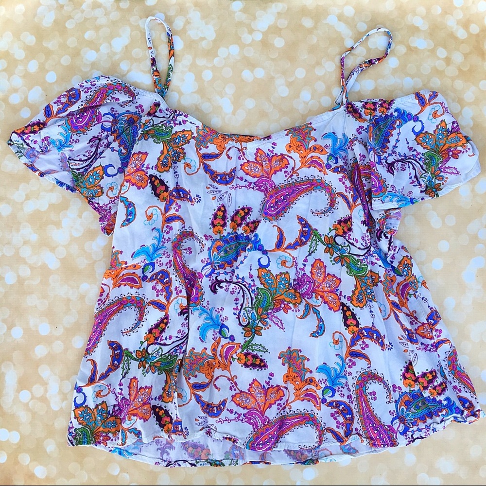 🧜🏻‍♀️ Adorable hippie shirt!